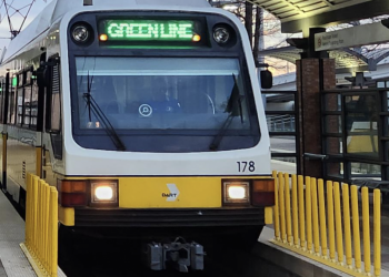 [단독] 달라스 경전철 DART 로얄레인역 코리아타운역 병기 진행중